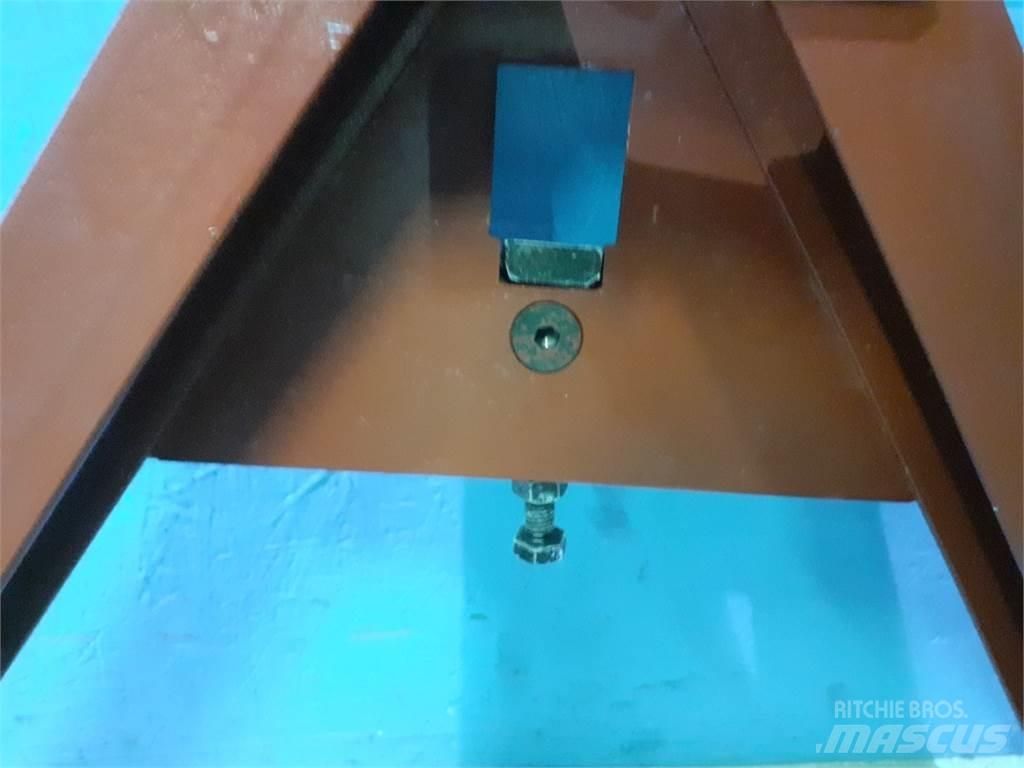 A-Ramme TL150681 Overige accessoires voor tractoren