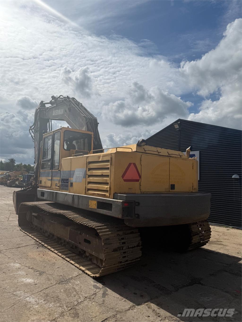 Åkerman EC300 Rupsgraafmachines