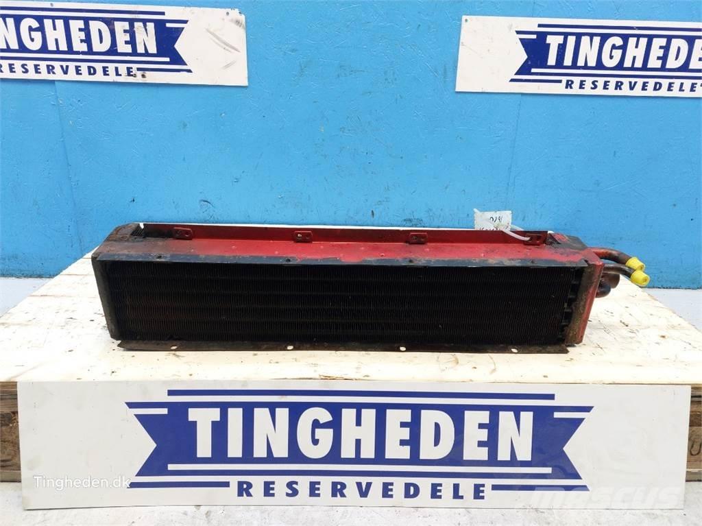 CASE 1620 Radiatoren