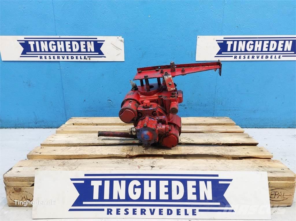 CASE 1680 Hydraulics