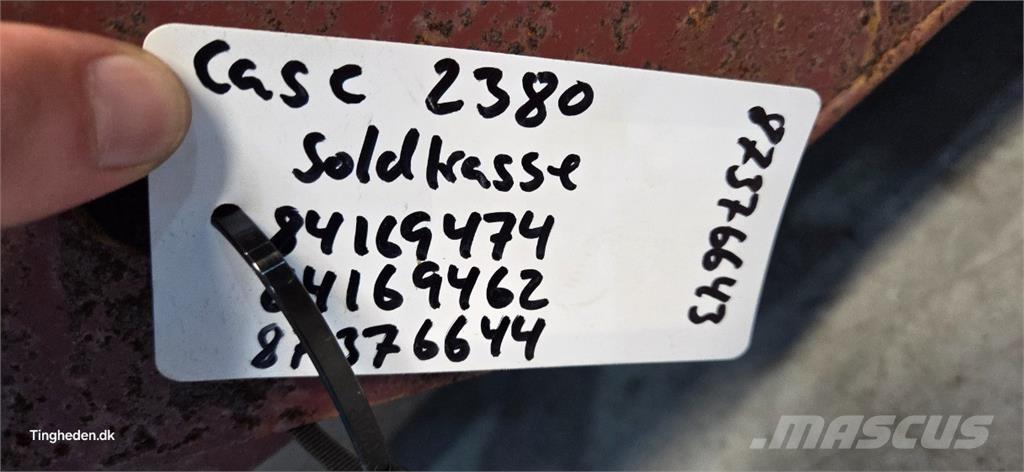 CASE 2380 Zand- en zoutstrooimachines