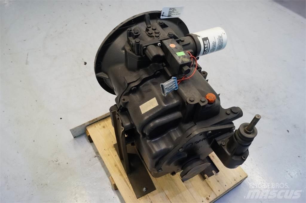CASE 580SLE Transmissie