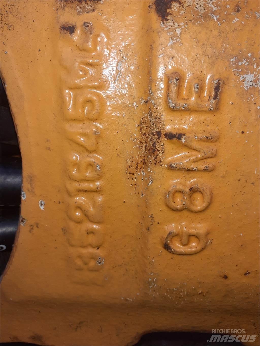 CASE 595 Graafarmen