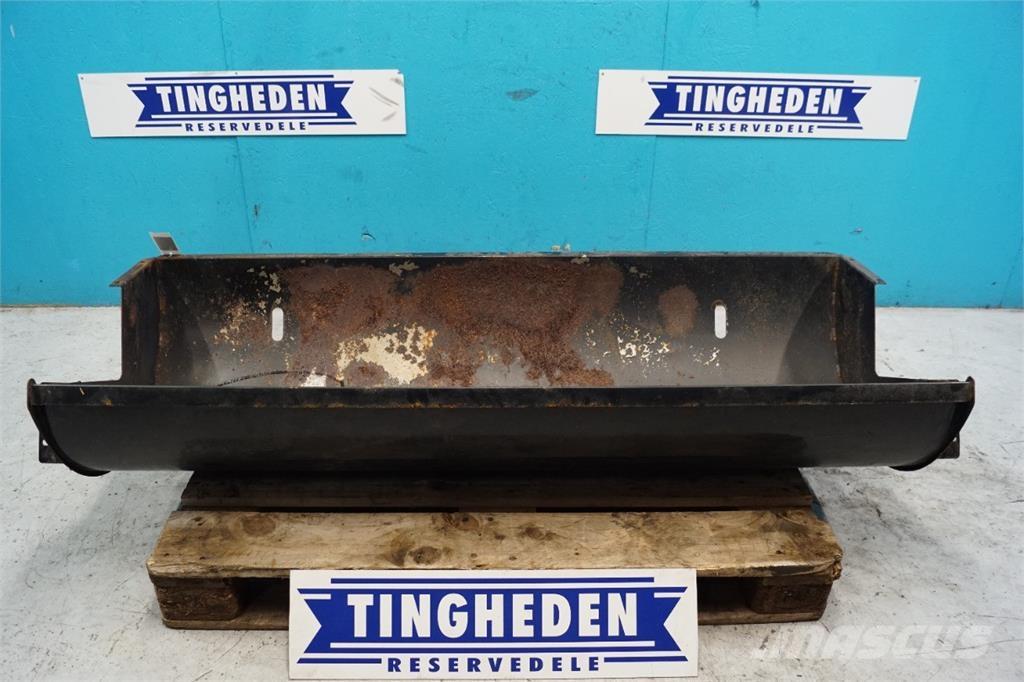 CASE 8010 Zand- en zoutstrooimachines