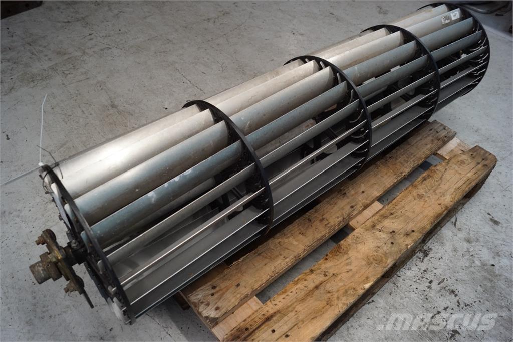 CASE 8010 Zand- en zoutstrooimachines