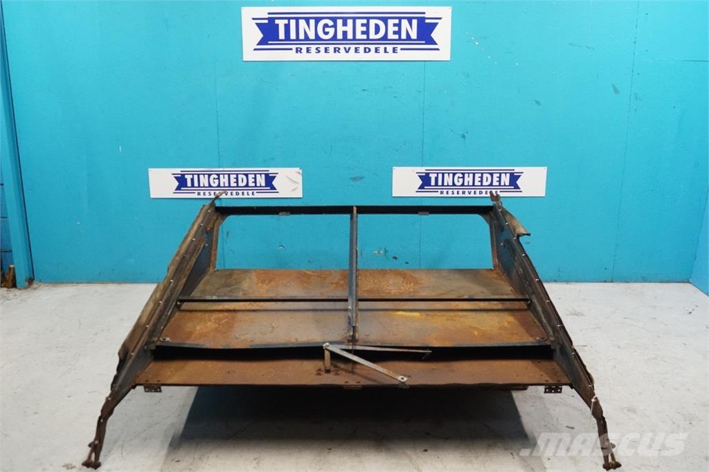 CASE 9230 Zand- en zoutstrooimachines