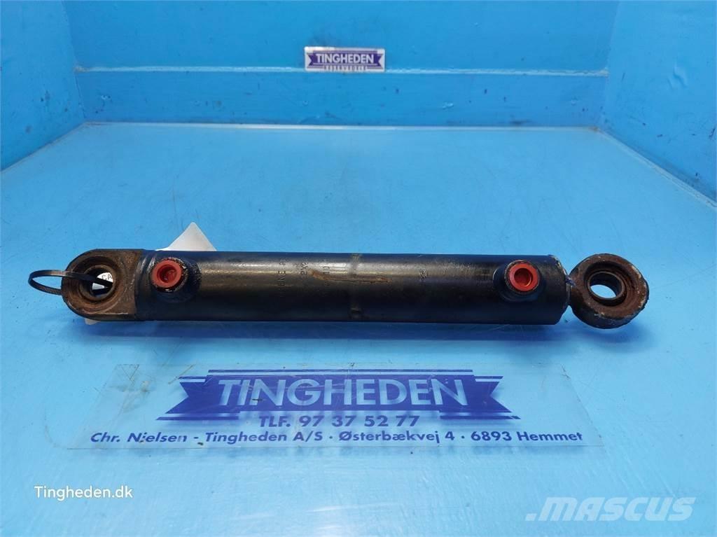 CASE Farmall 95A Hydraulics