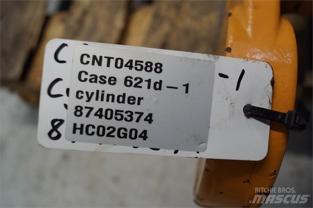 Case IH 621D Hydraulics