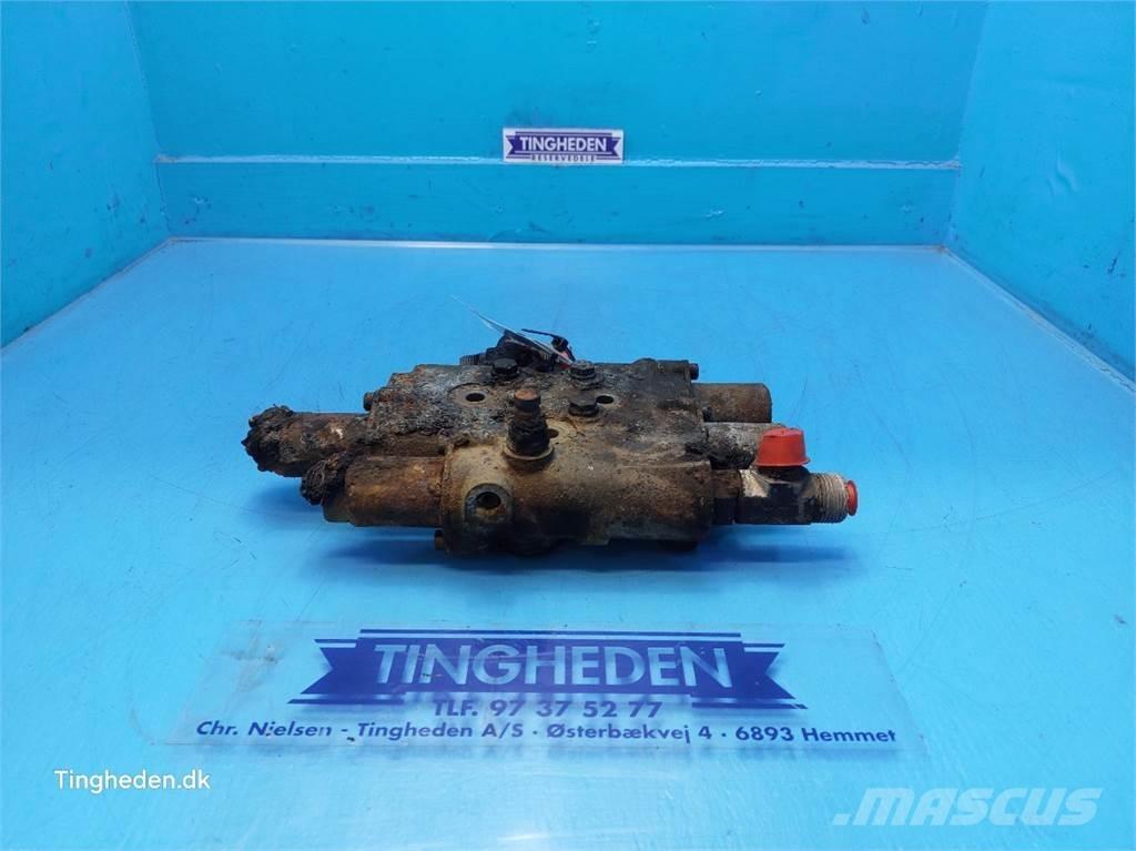 CASE Puma 185 Hydraulics