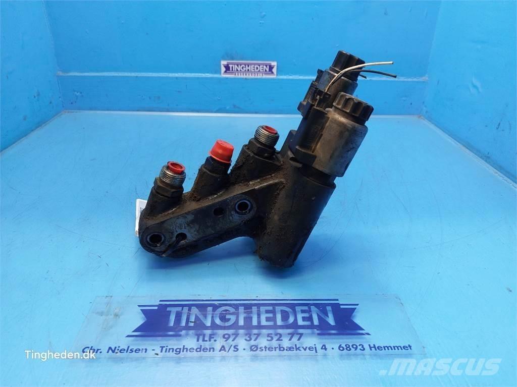 CASE Puma 185 Hydraulics