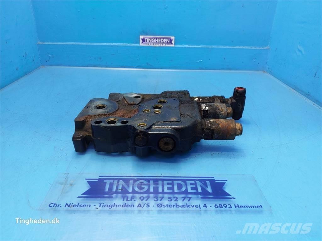 CASE Puma 185 Hydraulics