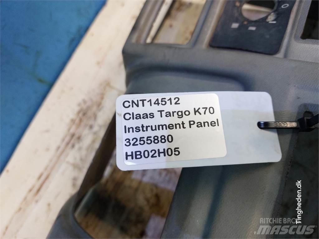 CLAAS Targo K70 Cabine en interieur