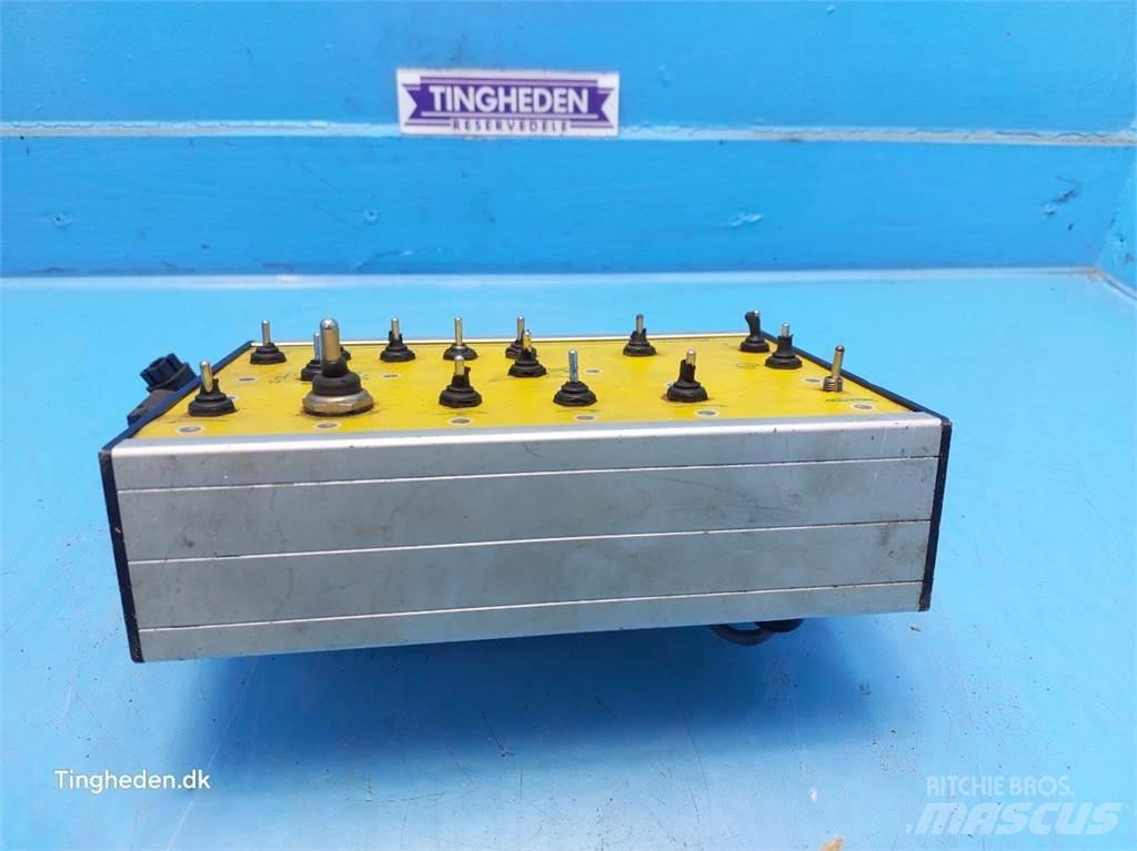 Danfoil  Mengvoedermachines