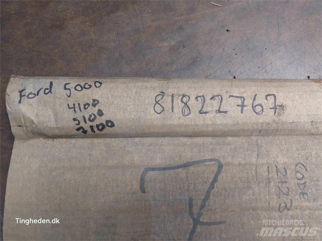 Ford 5000 Cabine en interieur