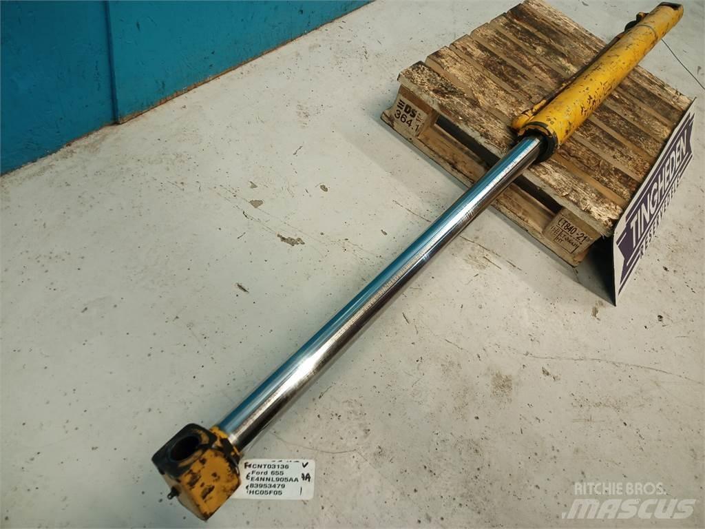 Ford 655 Gieken en dippers