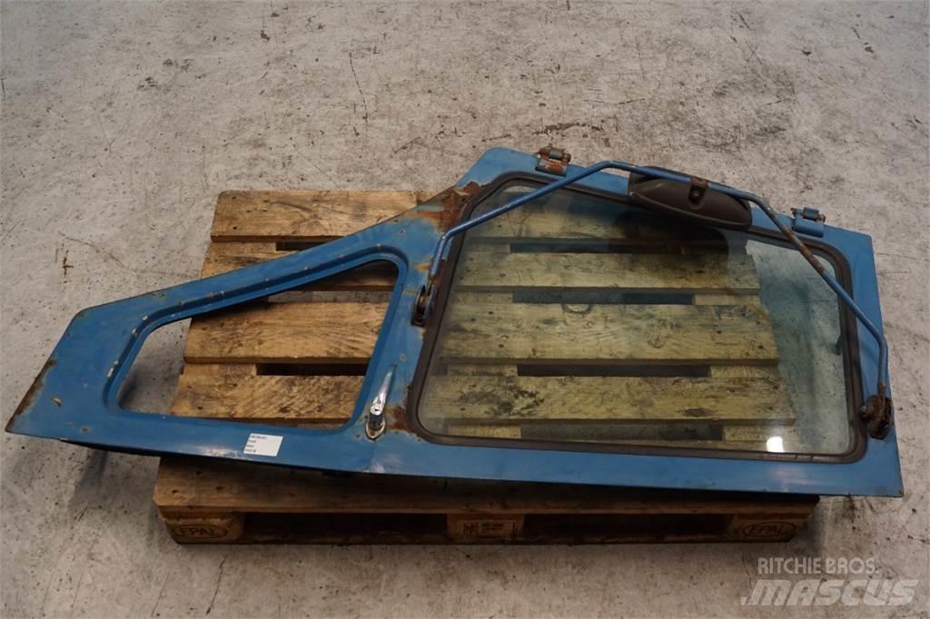 Ford 7600 Cabine en interieur