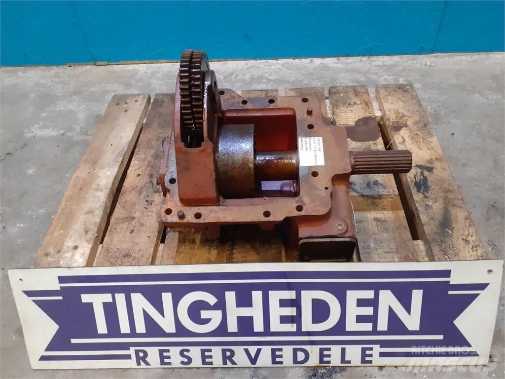 Ford 7710 Transmissie