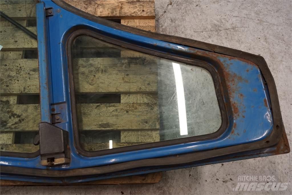 Ford 7710 Cabine en interieur