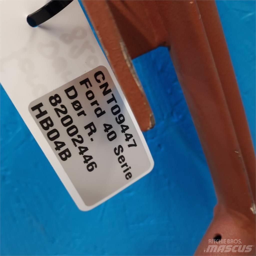 Ford 7740 Cabine en interieur