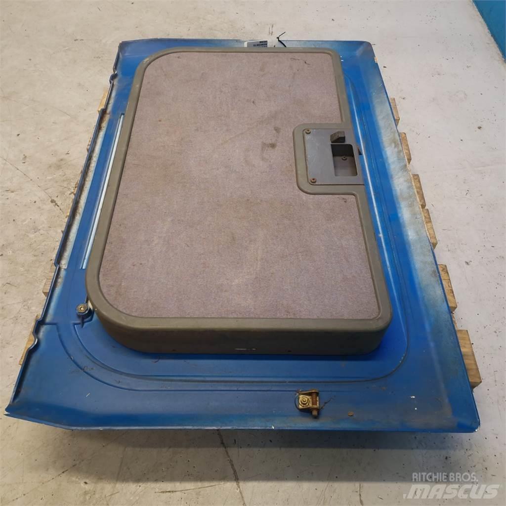 Ford 7740 Cabine en interieur