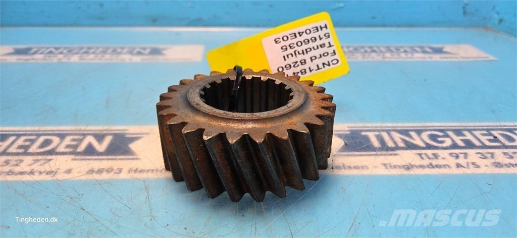 Ford 8260 Transmissie