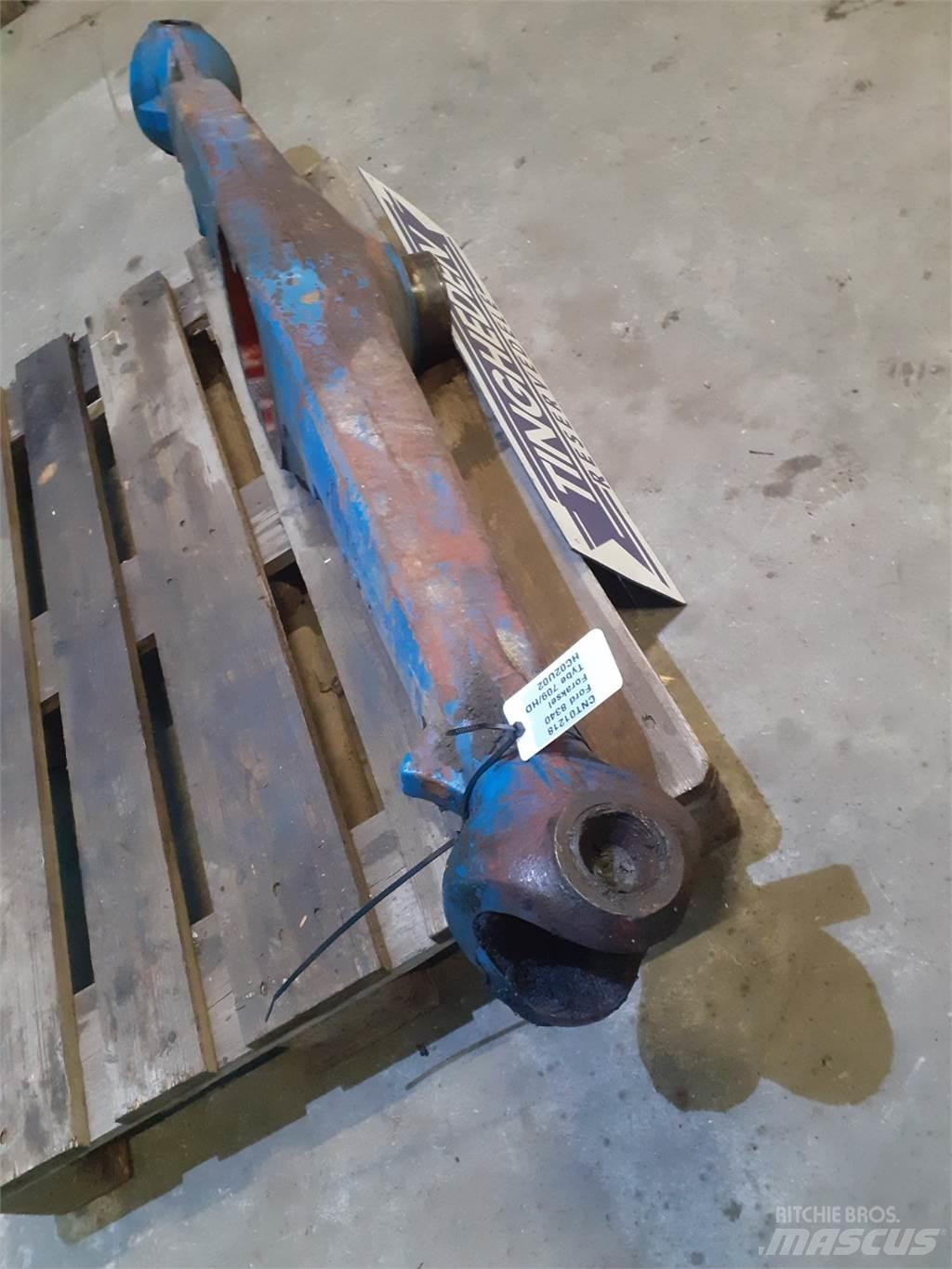Ford 8340 Overige accessoires voor tractoren