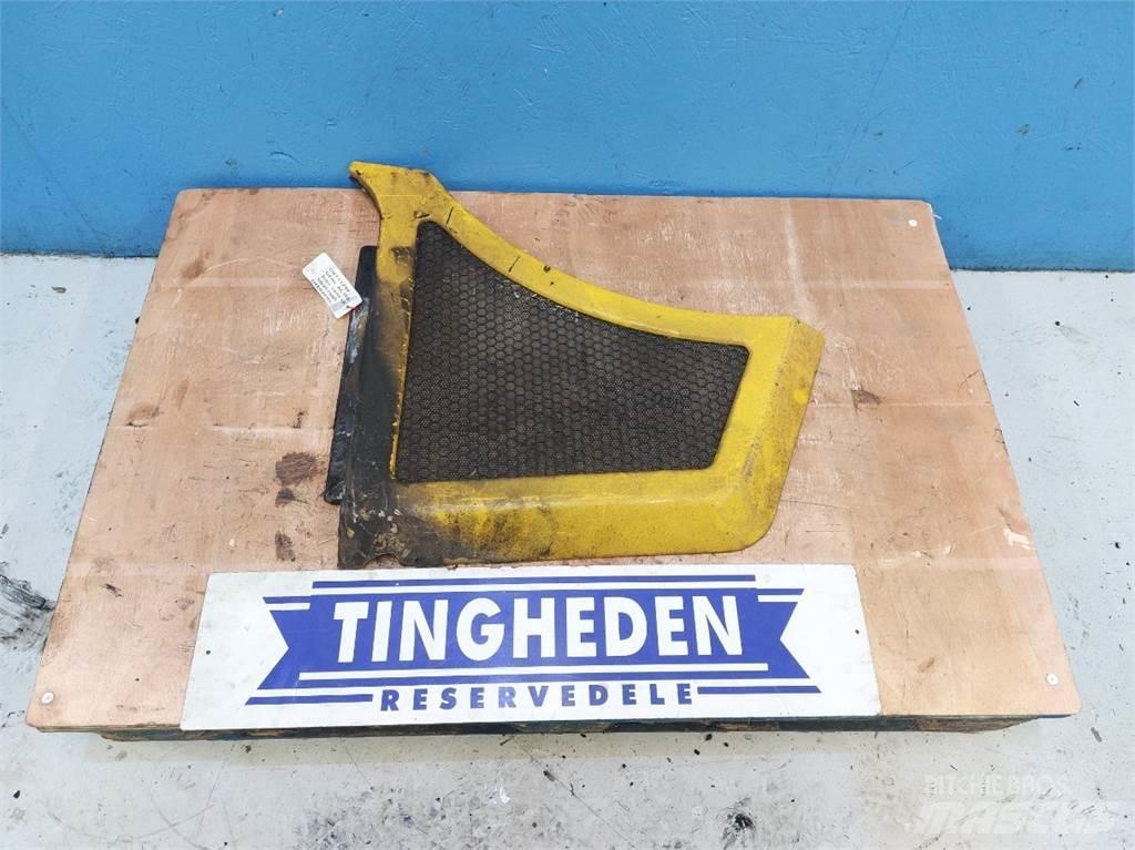 Gehl AL750 Puinbakken