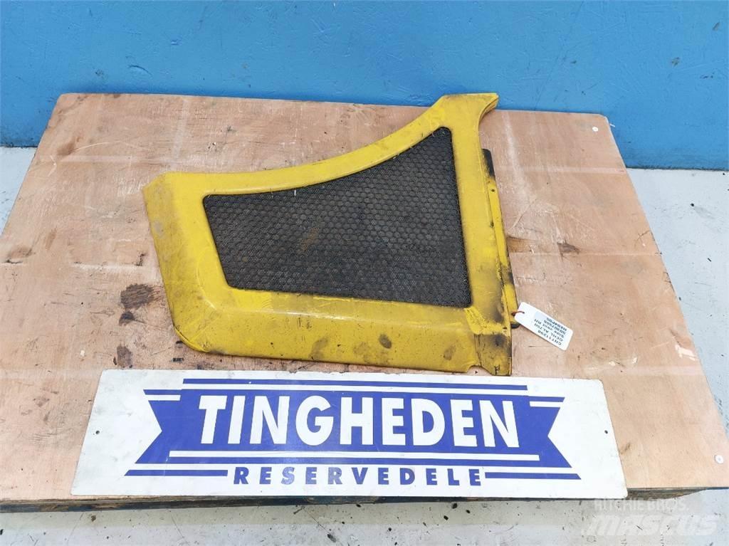 Gehl AL750 Puinbakken
