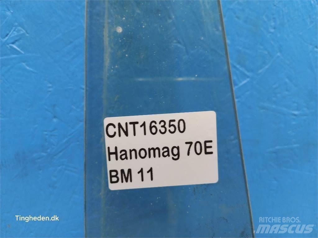  Hannonag 70E Cabine en interieur