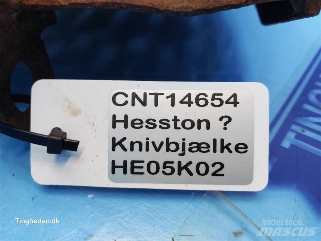 Hesston  Accessoires voor maaidorsmachines