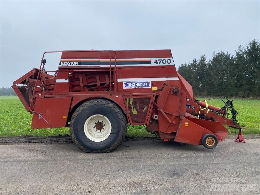 Hesston 4700 Vierkante balenpers