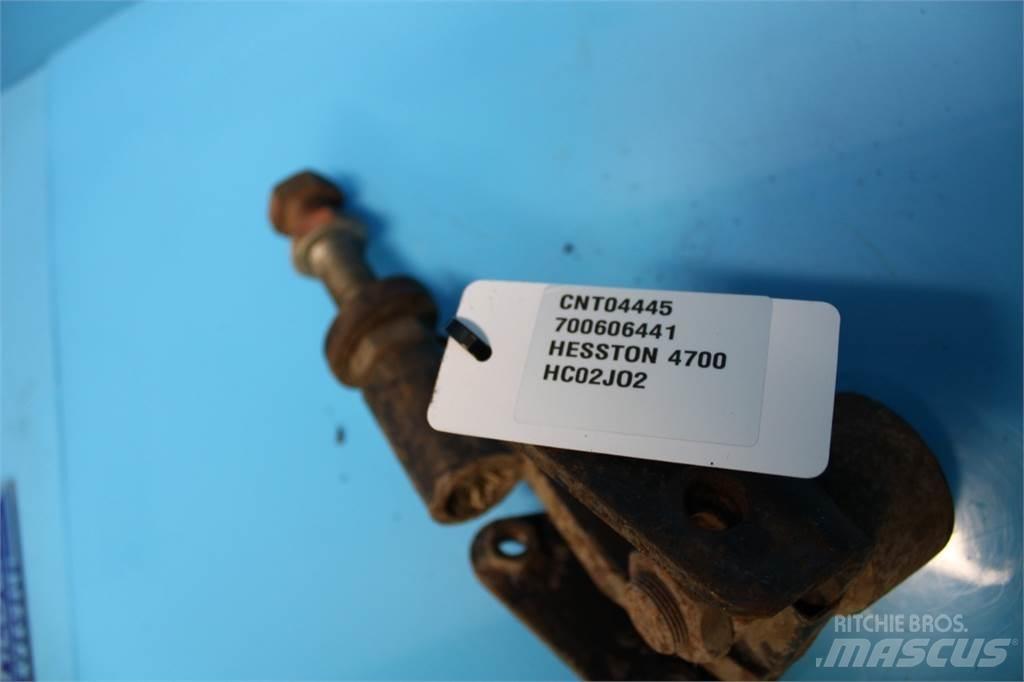 Hesston 4700 Overige hooi- en voedergewasmachines