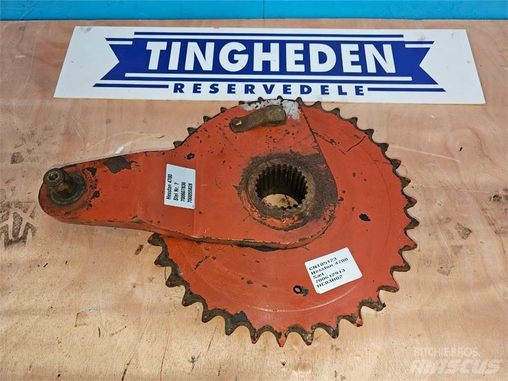 Hesston 4700 Overige hooi- en voedergewasmachines