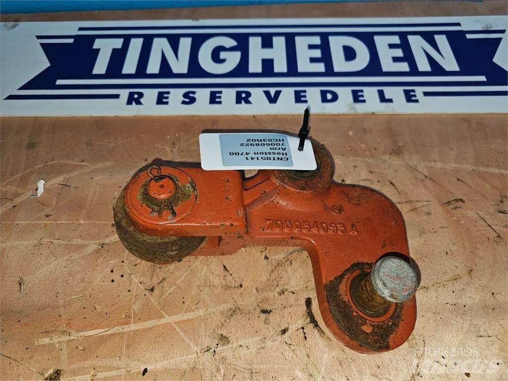 Hesston 4700 Balenklemmen