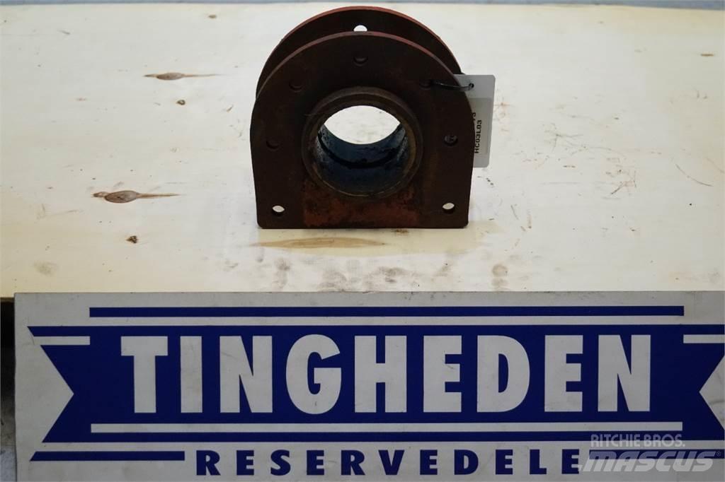 Hesston 4700 Overige hooi- en voedergewasmachines