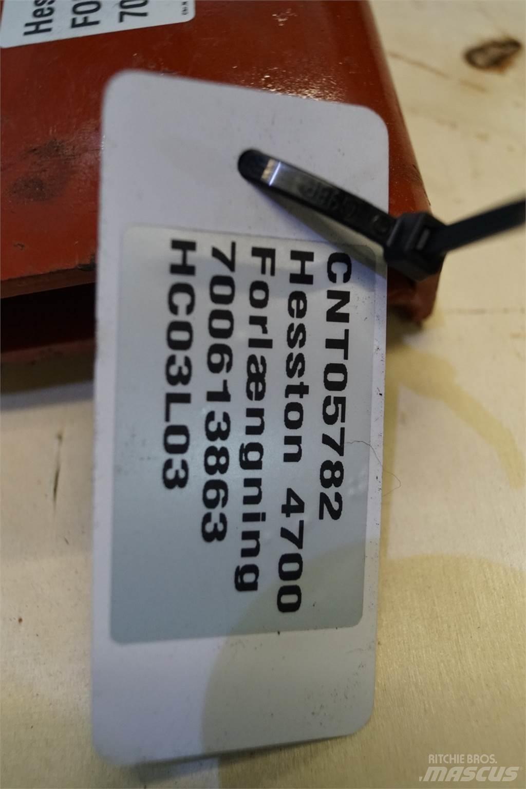 Hesston 4700 Balenklemmen