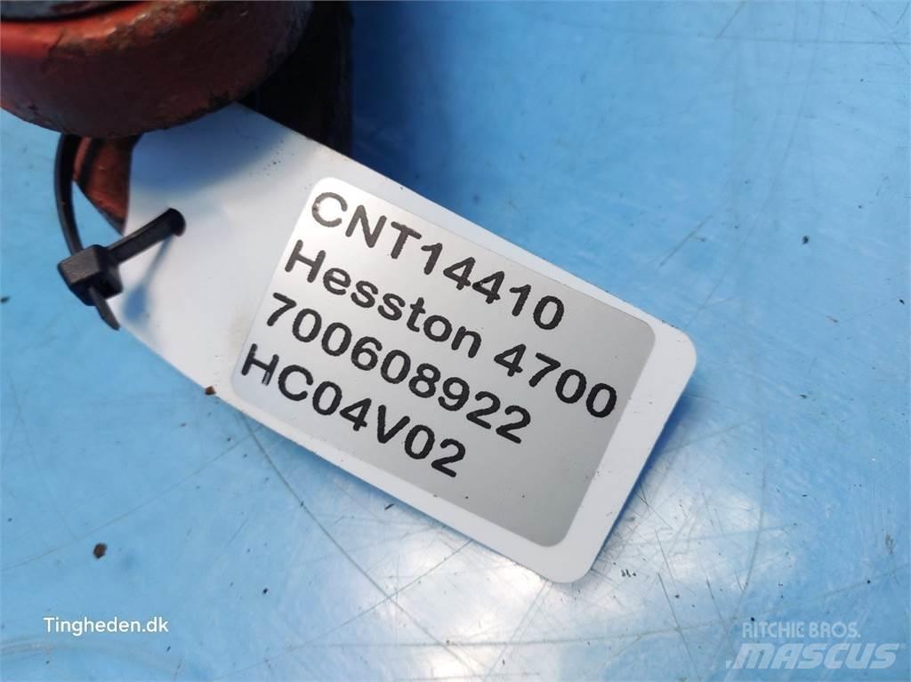 Hesston 4700 Balenklemmen