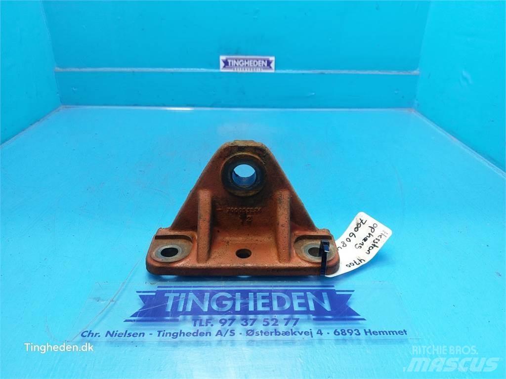 Hesston 4700 Overige hooi- en voedergewasmachines