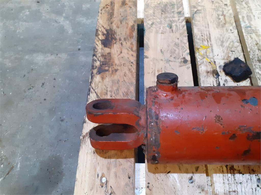 Hesston 4800 Balenklemmen