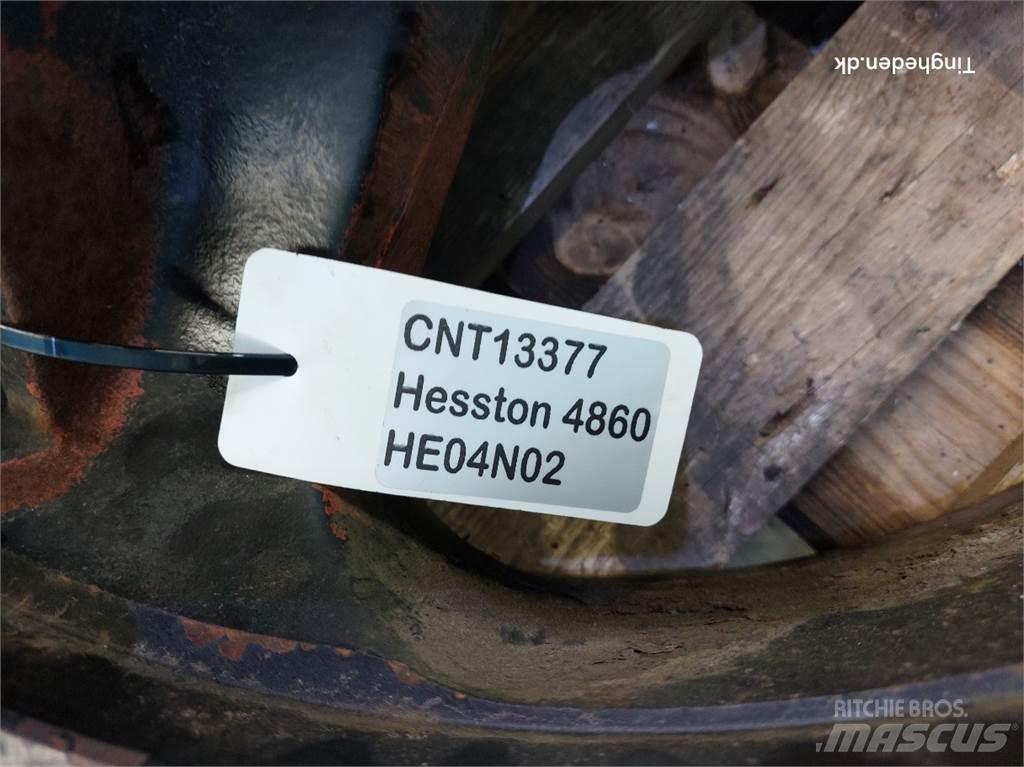 Hesston 4860 Transmissie