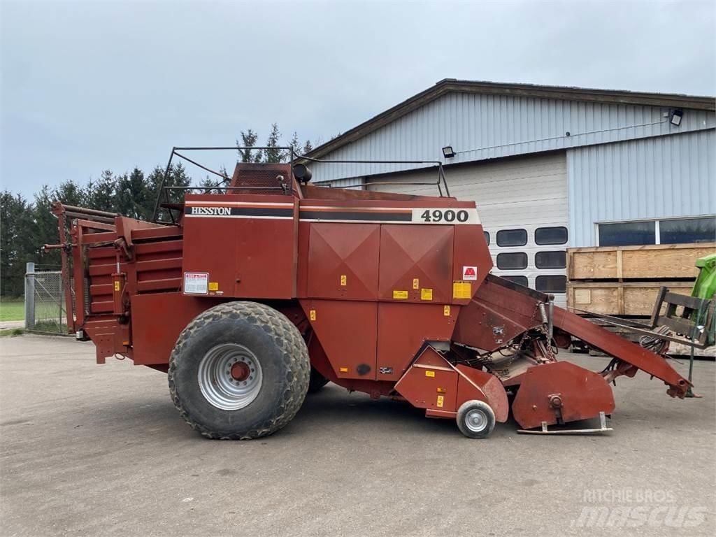Hesston 4900 Vierkante balenpers