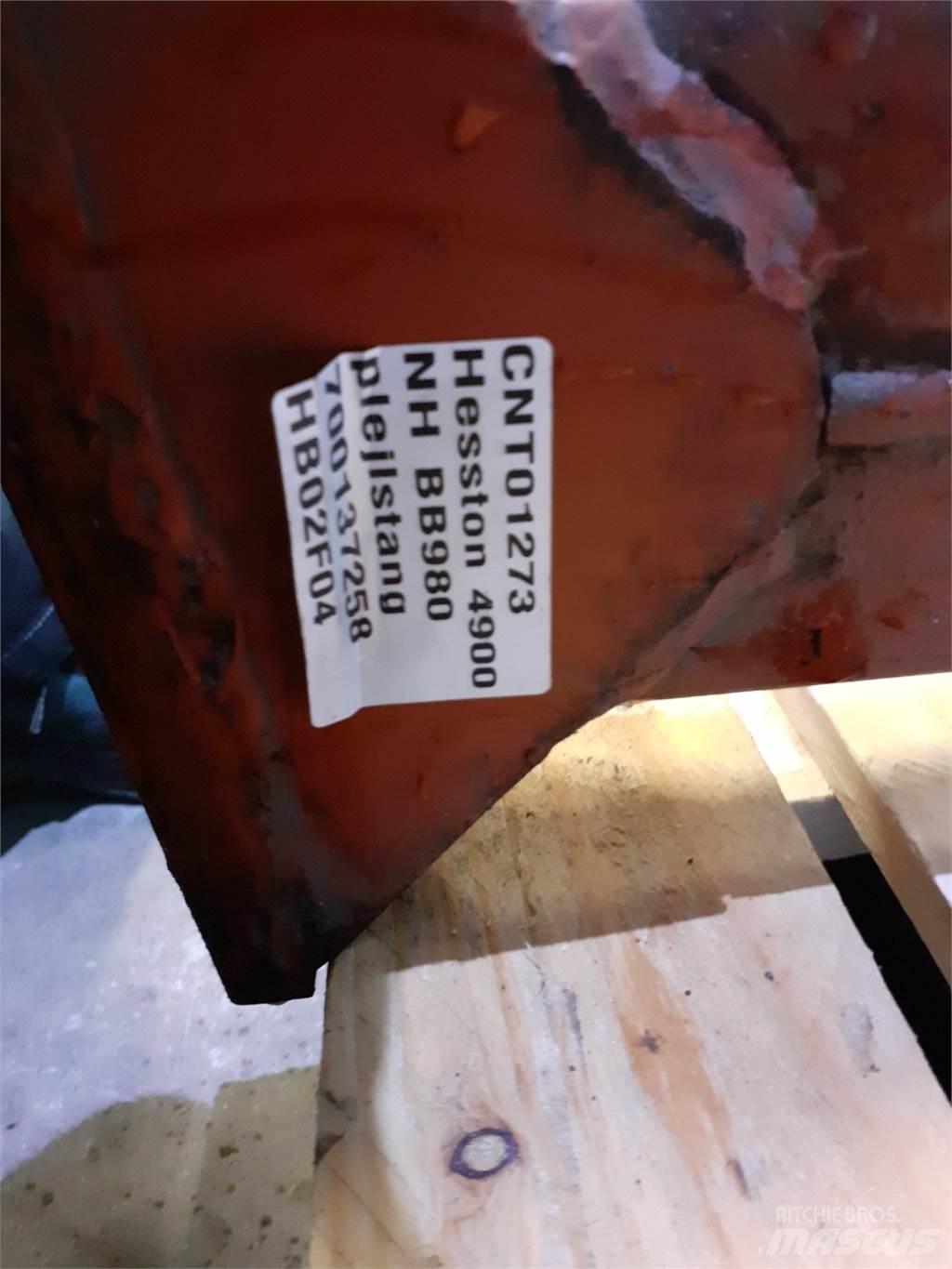 Hesston 4900 Overige hooi- en voedergewasmachines