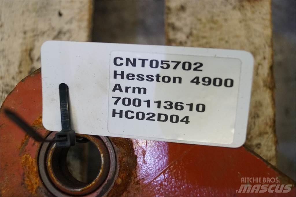 Hesston 4900 Balenklemmen