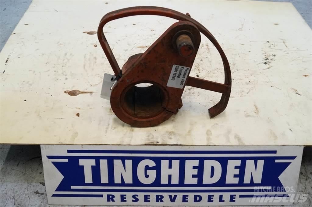Hesston 4900 Overige hooi- en voedergewasmachines