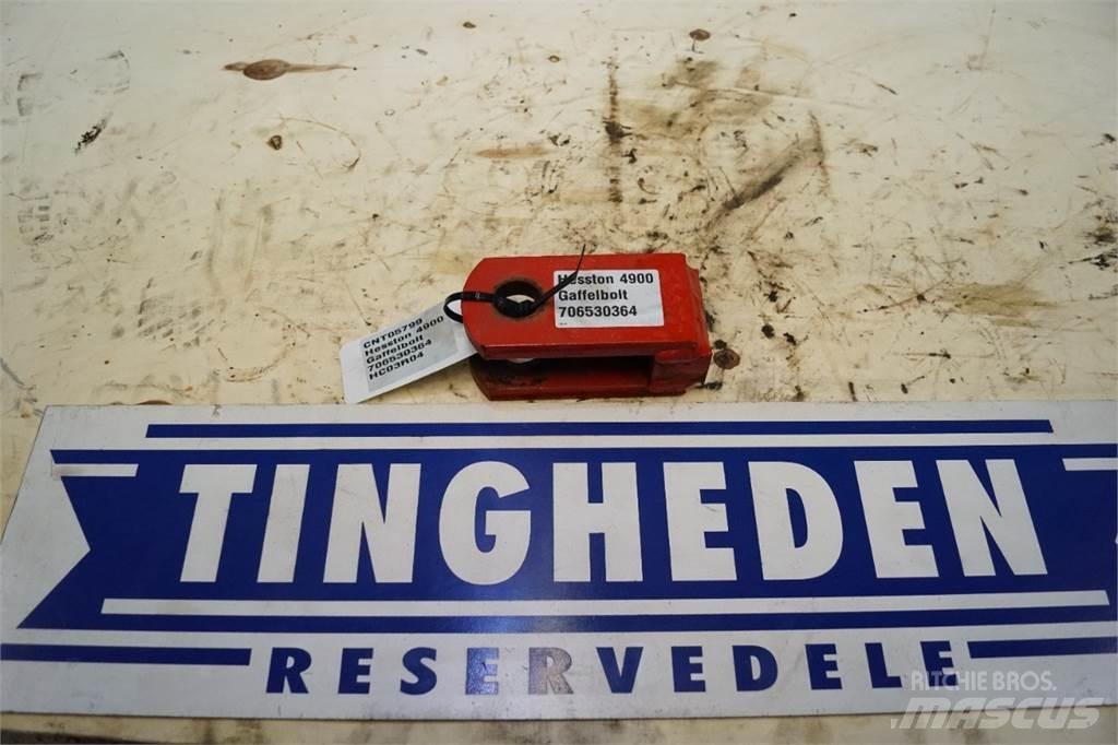 Hesston 4900 Overige hooi- en voedergewasmachines
