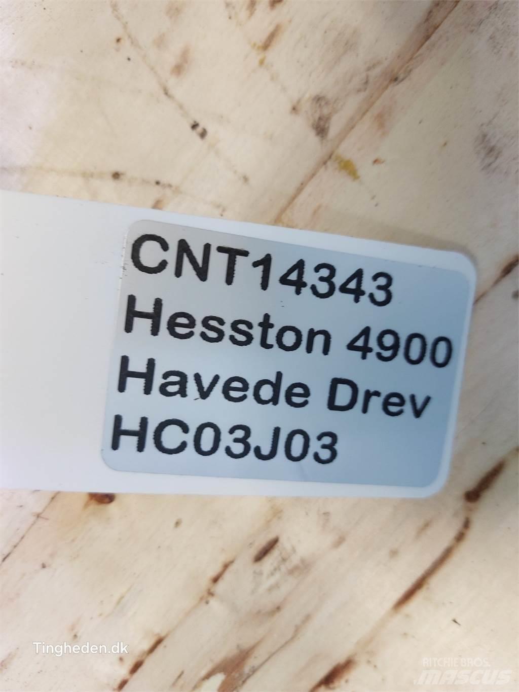 Hesston 4900 Transmissie