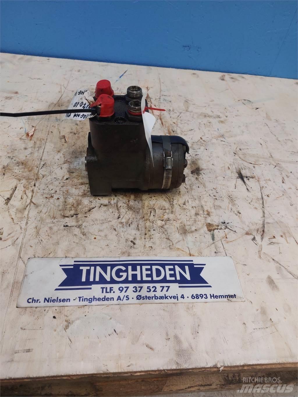 Hydrema 806 Assen
