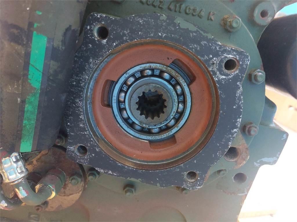 Hydrema 806 Transmissie