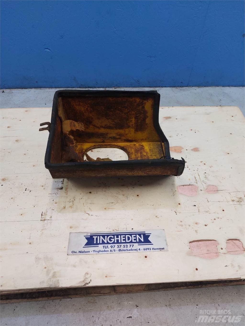 Hydrema 806 Puinbakken