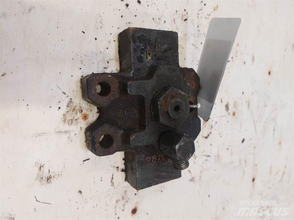Hydrema 806 Hydraulics
